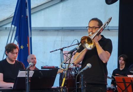 CERKNIŠKO JAZZERO BBC  FOTO TINE ŠUBIC 